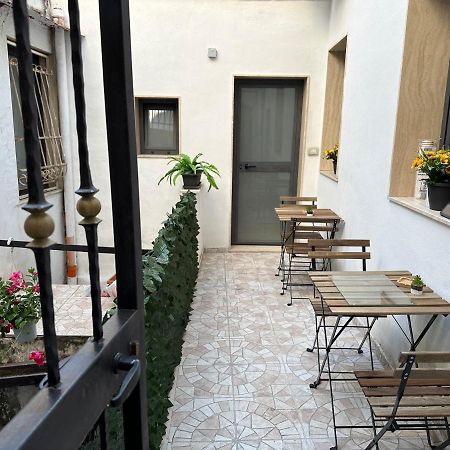 Del Carmine 23 Hotel Bari Luaran gambar
